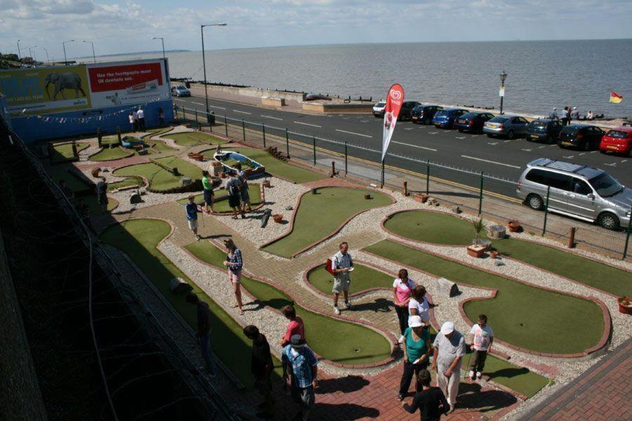 Grand 2 Bed Georgian Apartment At Florence House With King Bed, In The Heart Of Herne Bay & 300M From Beach Luaran gambar